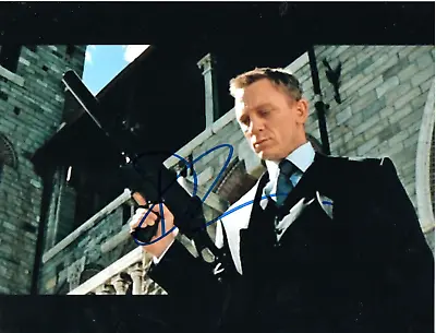 Genuine Hand Signed Daniel Craig  Photo 10 X 8 James Bond Autograph COA • £185