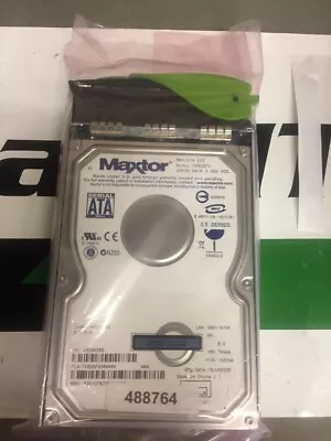 7V300F0 Maxtor MAXLINE 300GB 7.2K RPM 3Gbps 3.5  SATA Hard Drive • $45