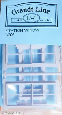 Grandt Line O #3706 Station Windows -- Four-Pane 30 X 69  (Plastic) • $2.97