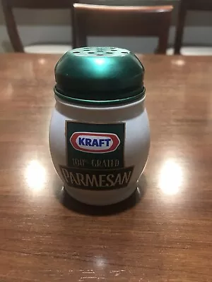 VINTAGE Kraft 100% Grated Parmesan Shaker White Glass Jar  W/green Metal Lid EUC • $11