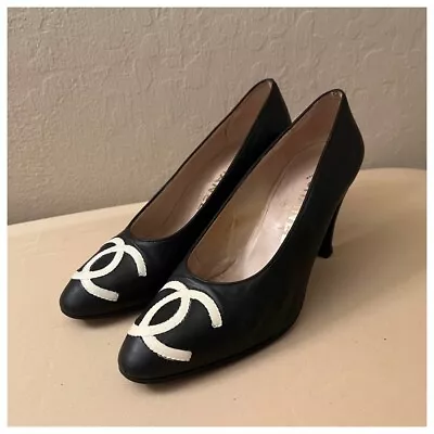 Authentic Chanel Vintage Black Leather Pumps CC Logo Women Heels Size 7 • $279