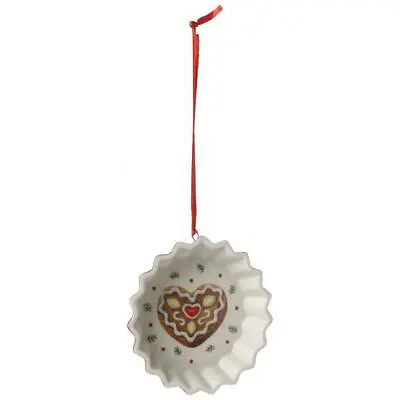 Villeroy & Boch Winter Bakery Decoration Cake Tin: Heart Ornament #  • $20