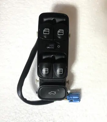 01-07 Mercedes W203 C32 C230 C320  Master Window Switch Left Side OEM 2038210679 • $39.99