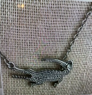 EUC Super Cute 🥰 Alligator 🐊/ Crocodile 🐊/ Vintage Necklace 15” Long • $6