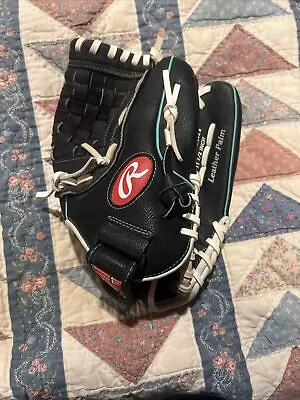 Rawlings Fastpitch Softball Glove WFP115MT Black Leather 11.5  Right Hand Throw  • $19.99