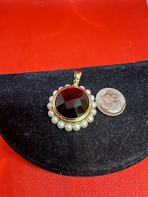 14k Yellow Gold Onyx And Pearl Pendant. Only Pendant  • $275