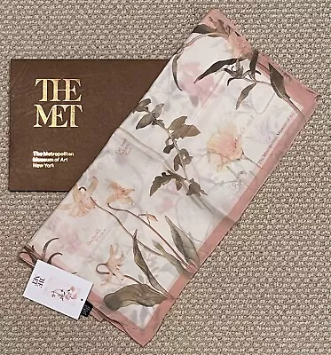 The Met Museum Silk Art SCARF Floral Pattern New York City • $49.99
