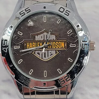 Harley Davidson Watch 43mm Bezel Motorcycles Logo Stainless Strap 9  New Battery • $50.99