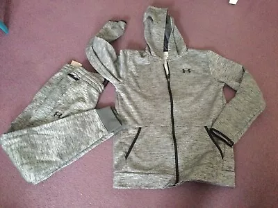 Hollister Tracksuit Size YXL • £15