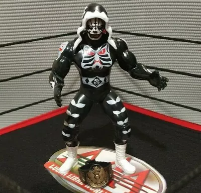 L.A. PARK Mexican Wrestler Toy 7  Tall - Juguete De Luchador Mexicano • $14.99