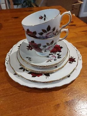 Colclough  Bone China Tea Set  9 Piece Pattern 7906 • £12.99