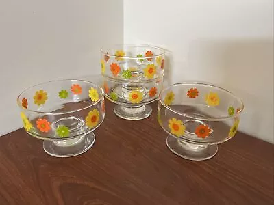 Retro Flower Power Libbey 1970's 4 Stackable Stemware Dessert Dishes • $19