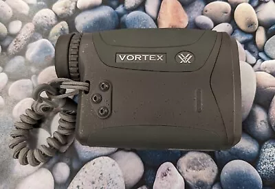 Vortex Razor HD 4000 7x25 Range Finder W/ Case - EXCELLENT Condition! • $399.99