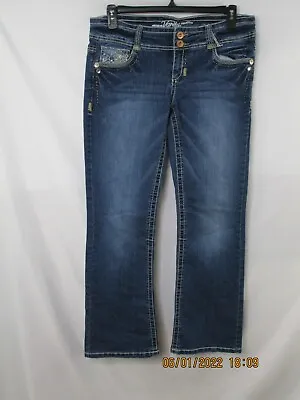 Vanity Mens Jeans 30x33 Blue Denim Fadeout Embroider Bootcut Whisker Low Rise • $19.99