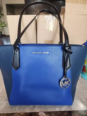 Michael Kors Medium Tote Bag • $40