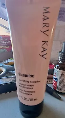 Mary Kay TIMEWISE AGE FIGHTING MOISTURIZER - NORMAL TO DRY 3 Fl Oz BNIB/NWOB • $44.99