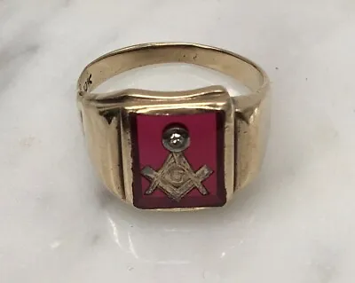 Vintage 10k Gold Men’s Masonic Ruby Ring • $250