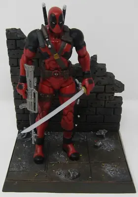 Marvel Select Deadpool Action Figure 2011 • $29.99