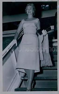 1955 Miriam Stevenson Miss Universe 1954 Arriving In Minneapolis Press Photo • $24.99