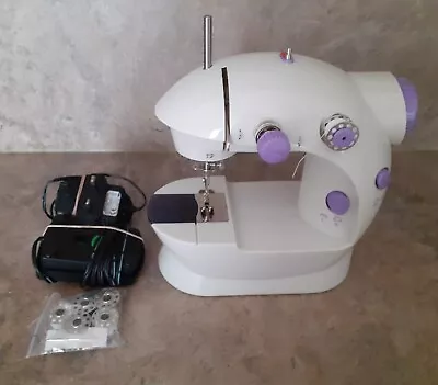 £15 • Buy Hobbycraft Mini Sewing Machine: 2-speed Operation, Foot Paddle, Battery Or Power