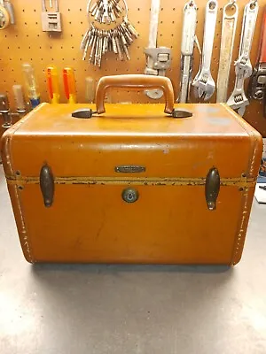 Vintage Samsonite Schwayder #4612 Brown Makeup Train Hard Case • $45.99