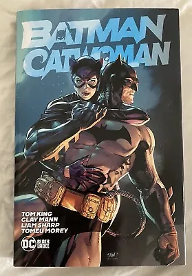 Batman/Catwoman By Tom King (English) Hardcover Book • £20.09