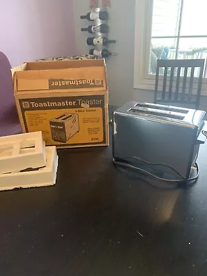 VTG Toastmaster 2 Slice Toaster Textured Brown Chrome Model B705 W/Box Unused • $40