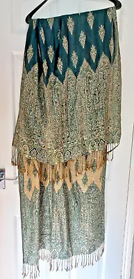 Large Green / Beige Reversible Pashmina/shawl/scarf • £4.99