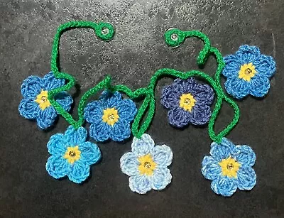 🌸NEW Hand Crochet Forget Me Not Flower Bunting Window Sequin Loss Camper Gift • £7.75