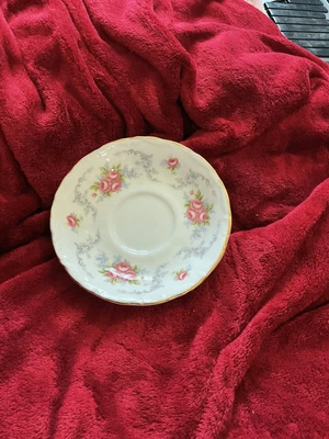 £15 • Buy Royal Albert Tranquillity Saucer And Cake Plate Used