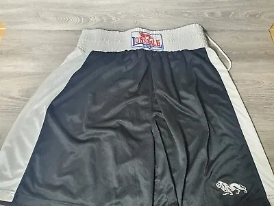 Lonsdale Boxing Shorts Size XXL • £8.99