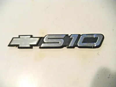 Chevrolet  S10 Emblem  00 • $15