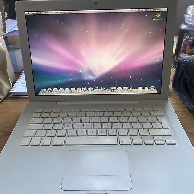 £70 • Buy Macbook 4.1