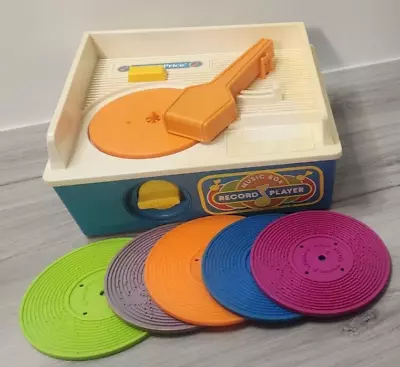 VTG 87 FISHER PRICE Record Player Music Box 5 Disc USA Wind Up 2205 TESTED/WORKS • $39.99