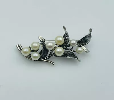 Ming’s Honolulu Hawaii Vintage Sterling Silver Akoya Pearl Pin • $450