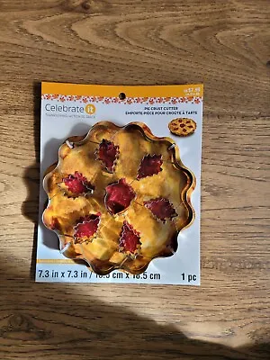 Metal Pie Crust Cutter Thanksgiving Leaves & Acorn Festive Fall By Celebrate It • $2.99