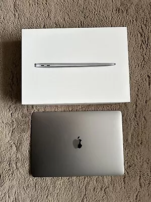 Apple MacBook Air 13in (256GB SSD M1 8GB) Laptop - Space Grey - Cycle Count 17 • £300