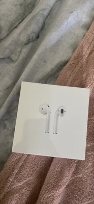 $137.50 • Buy Apple AirPods 2nd Generation With Charging Case - White