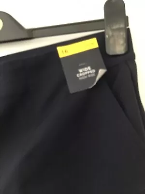 M&S Size 16 Navy Cropped Trousers RRP £29.50 • £9.50