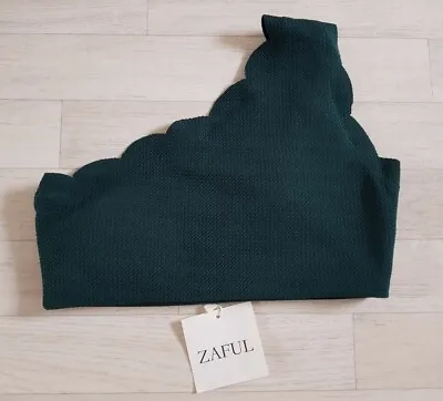 ZAFUL Size MEDIUM Crop Top SCALLOP HEM One Shoulder BOTTLE GREEN Holiday SUMMER • £2.99