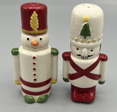 $18.65 • Buy Vtg Snowman Soldier And Nutcracker Soldier Christmas Salt Pepper Shakers SUPERB