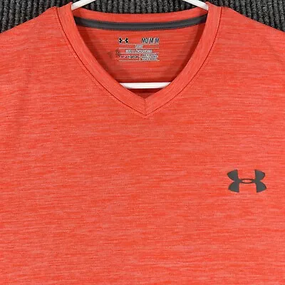 Under Armour Mens Medium Orange V Neck Short Sleeve T Shirt Loose Fit Heat Gear • $15.29