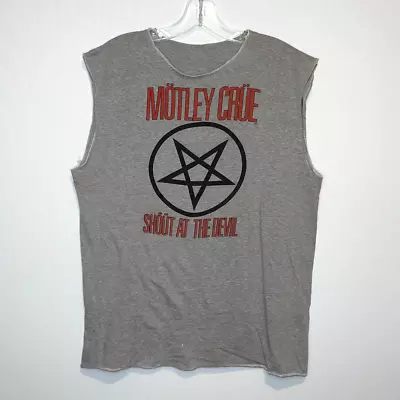Vintage 1983-84 MOTLEY CRUE Shout At The Devil Tour T-Shirt • $307.74