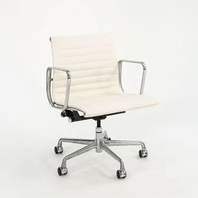 2010s Herman Miller Eames Aluminum Group Management Desk Chair In Ivory 4x Avail • £1085.78