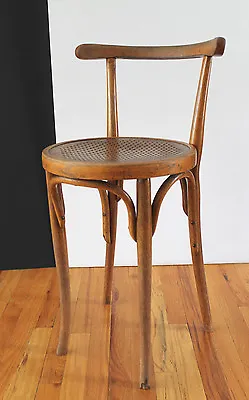 $625 • Buy Antique Late 1800's J&J Kohn  Austria Bentwood Original #37 Cafe Chair/stool 