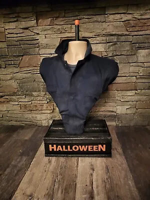 Michael Myers Mask Bust Halloween 78 Lightbox Base Mannequin  • $175