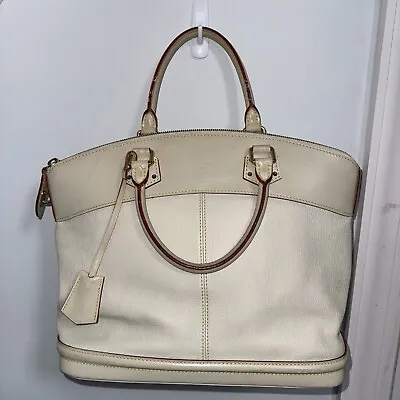 Louis Vuitton Suhali Lockit GM White Leather Handbag Vintage  • $199