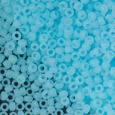 TOHO Round 8/0 TR-08-143F Ceylon Frosted Aqua Japanese  Seed Beads 5g • £0.99