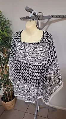 Ladies Black White Kimono Sleeve Blouse Top Size 14 Crossover Back Feature • $12.50