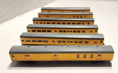 Atlas N Scale Passenger Car Set 6 Cars Union Pacific  • $74.88